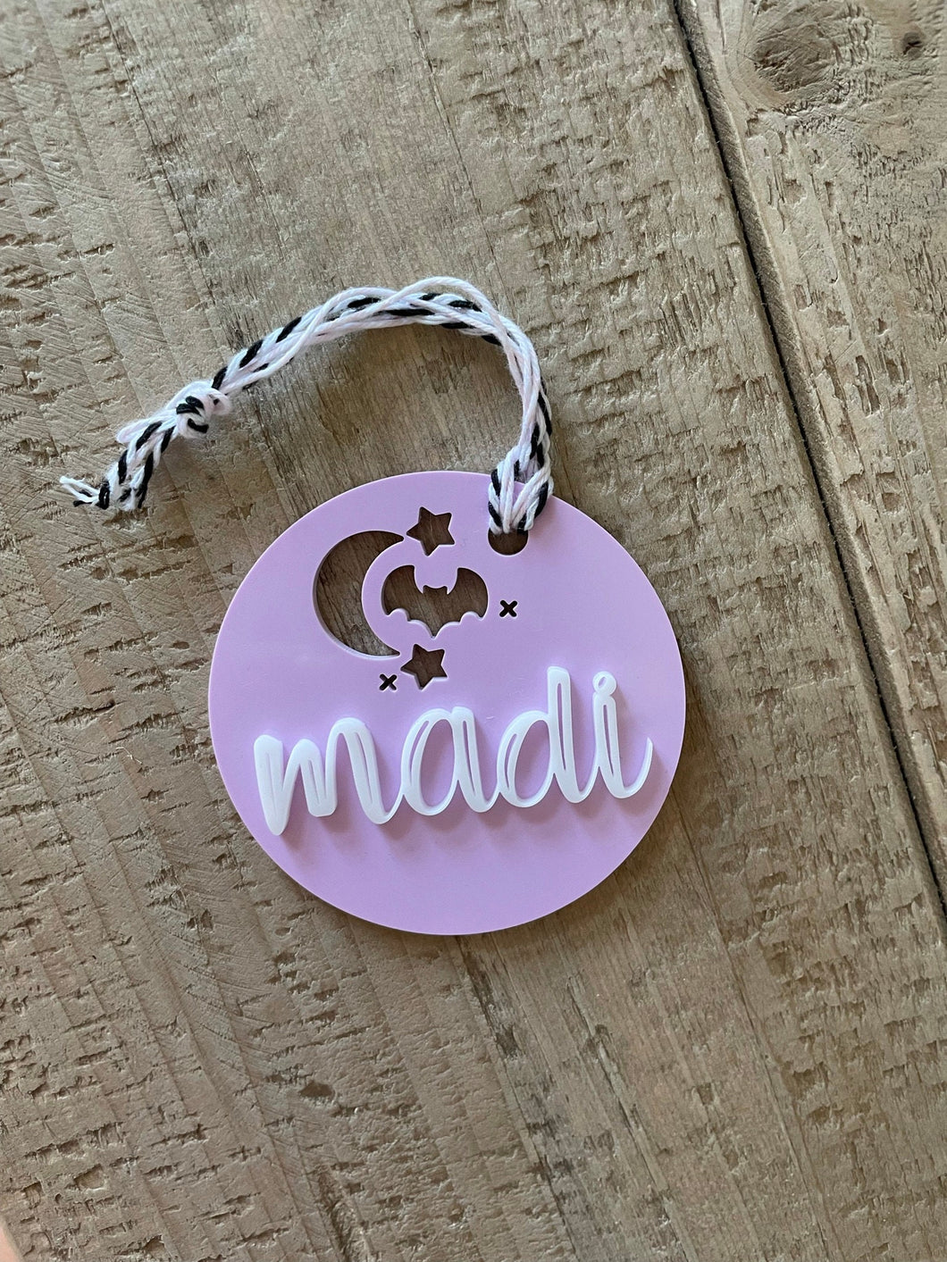 Round Acrylic Name Tag, Birthday Party, Gift Tag