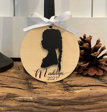 Load image into Gallery viewer, Silhouette Ornament, Custom Acrylic Silhouette Portrait
